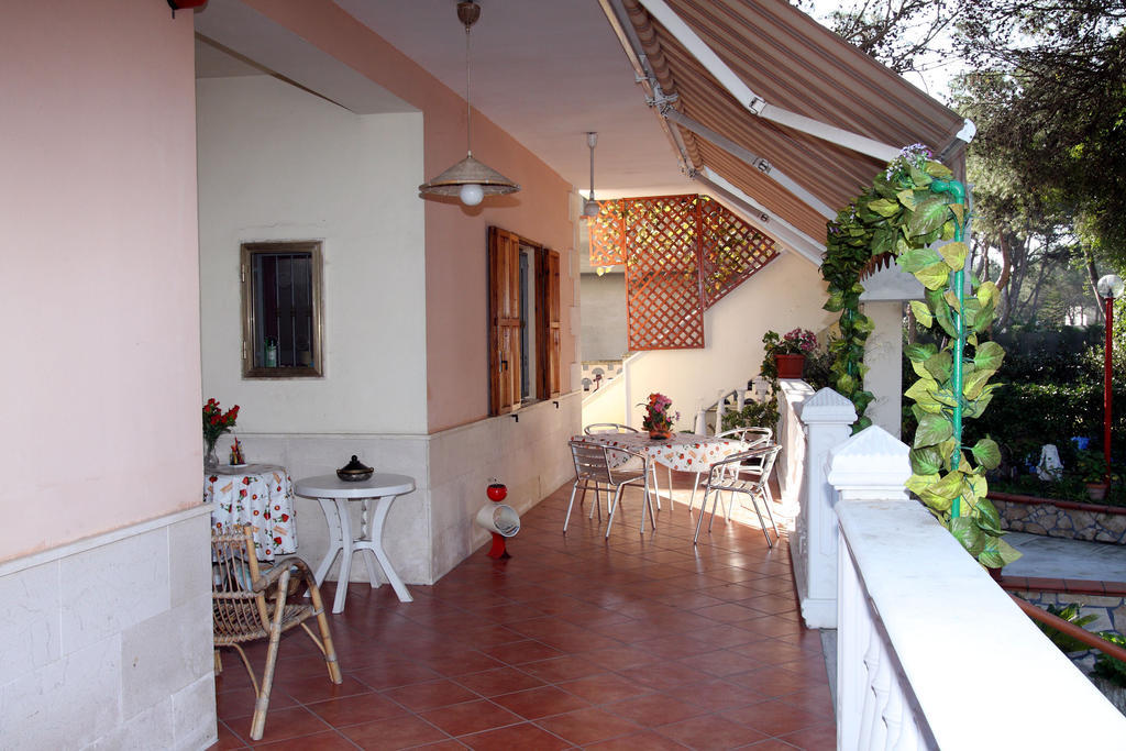 Villa Robinia Massafra Room photo